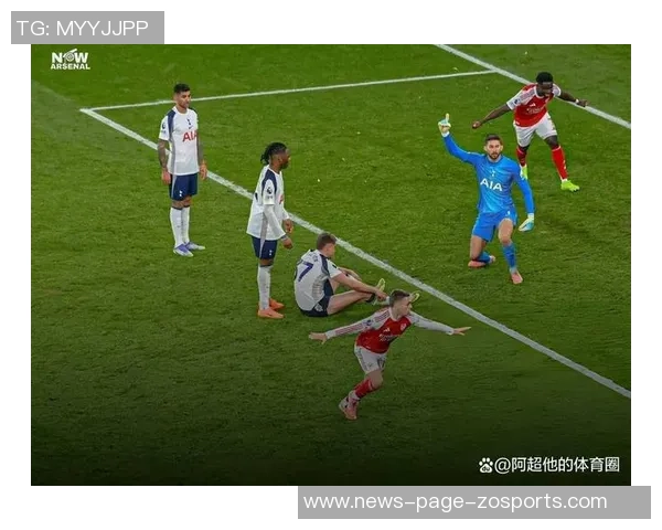 斯彭斯被弗兰克换下引发争议赛后情绪不佳引发关注 斯彭斯被弗兰克换下引发争议赛后情绪不佳引发关注